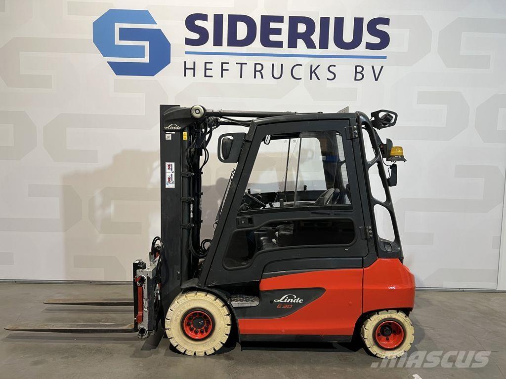 Linde E30-01 Elektrische heftrucks