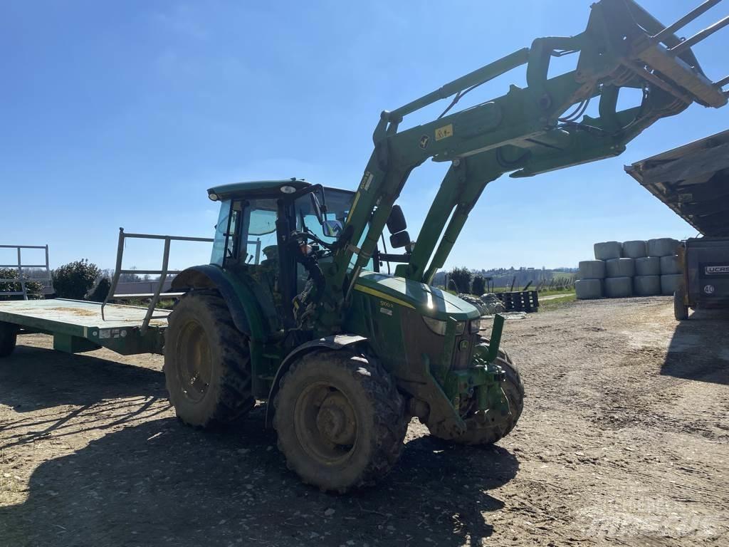 John Deere 5100 R Tractoren