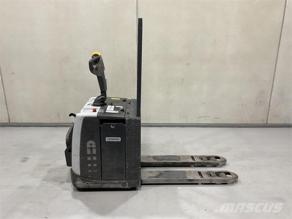 Atlet PLP200R Meerij pallettruck met platform