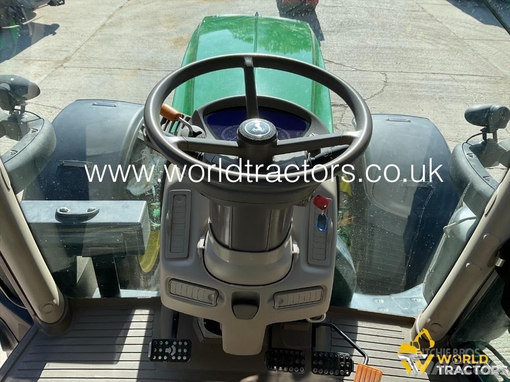 John Deere 6155 R Tractoren