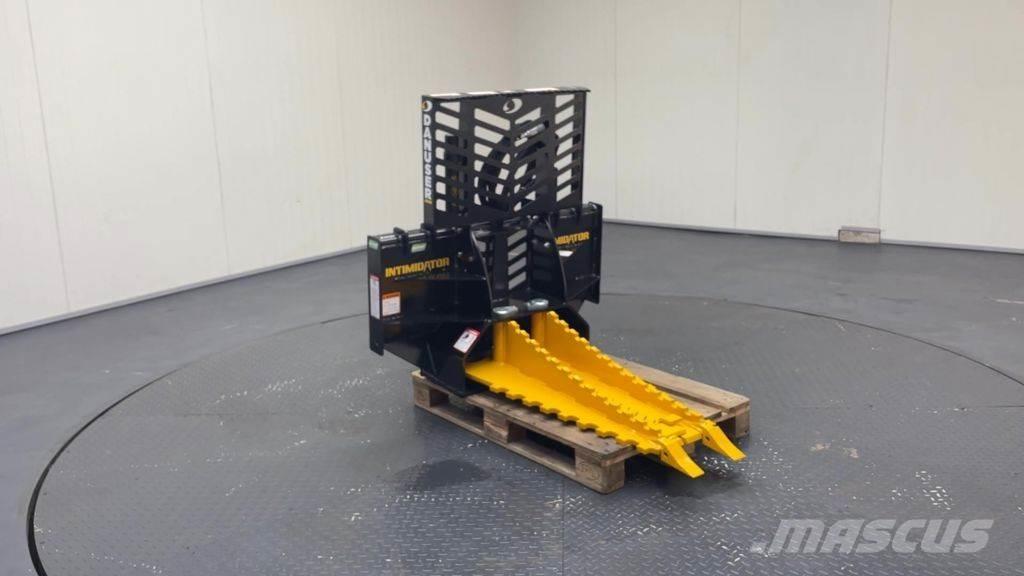  INTIMIDATOR T2201T Trekkers