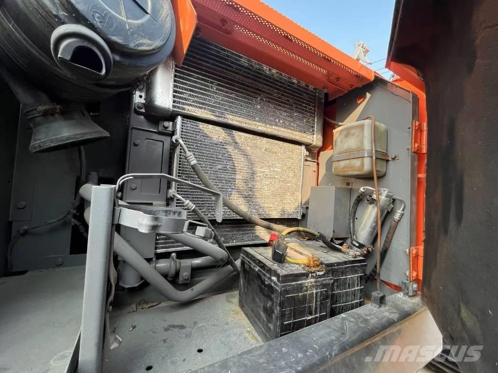 Hitachi ZX 160 Rupsgraafmachines