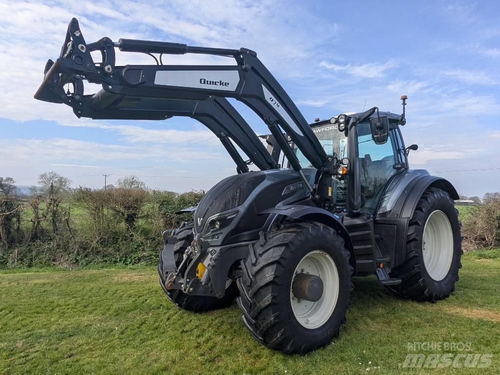 Valtra T 254 Tractoren