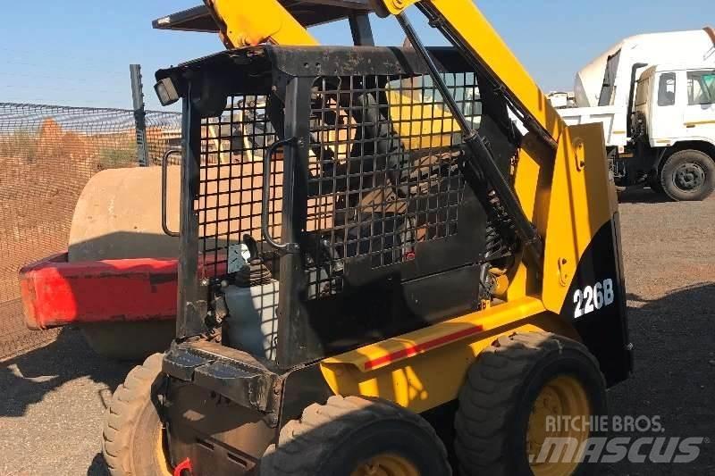 CAT 226B Anders