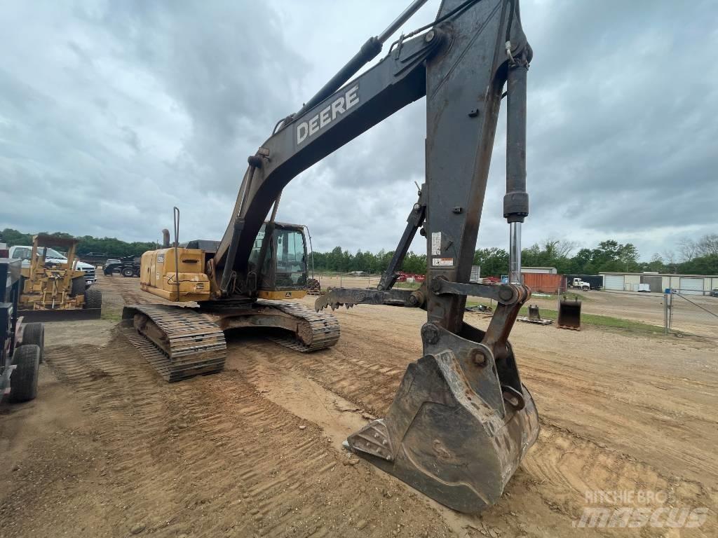 DEERE 250G LC Rupsgraafmachines