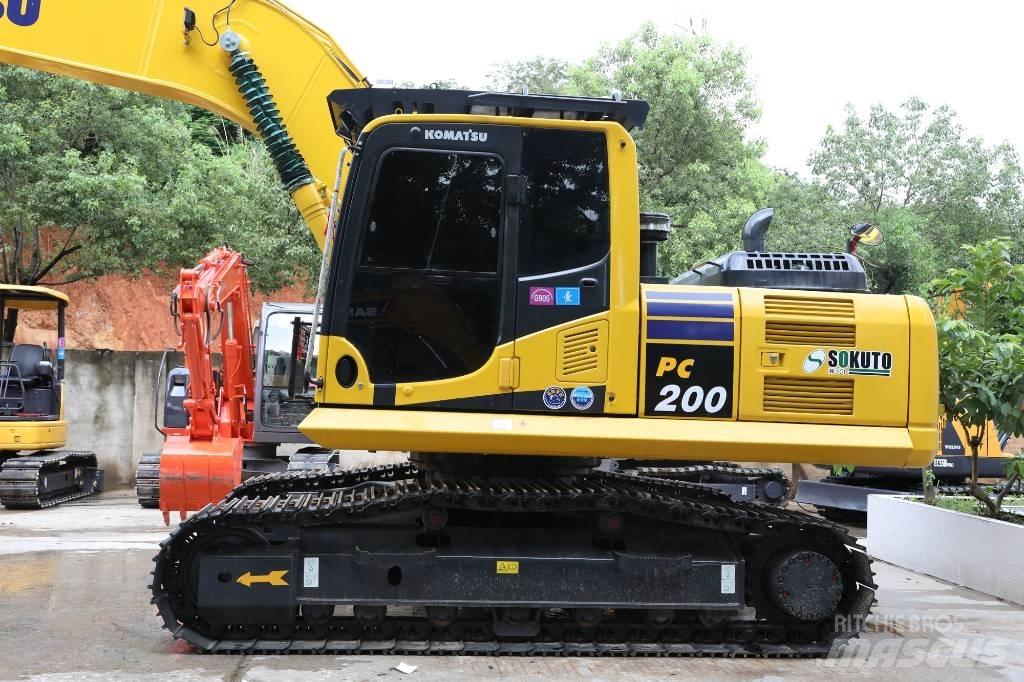 Komatsu PC 200-8 Minigraafmachines < 7t
