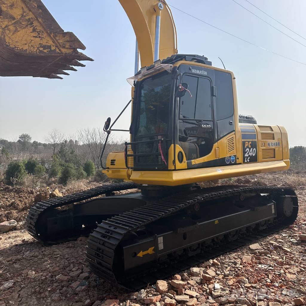 Komatsu PC 240 Rupsgraafmachines