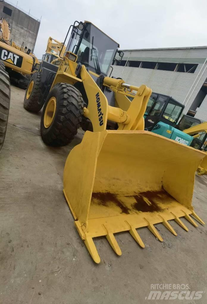 Komatsu WA 320-5 Wielladers