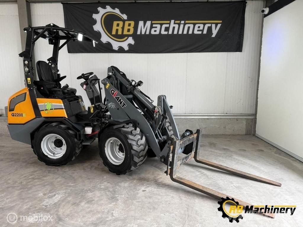 GiANT G2200E Wielladers