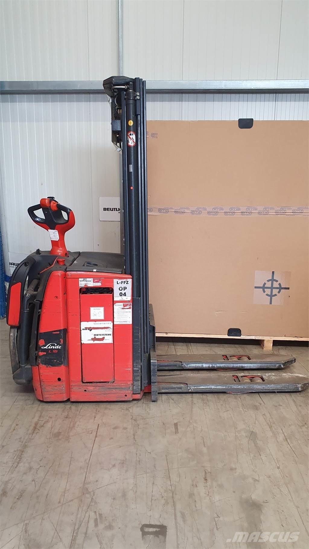 Linde L16AP Stapelaar meeloop