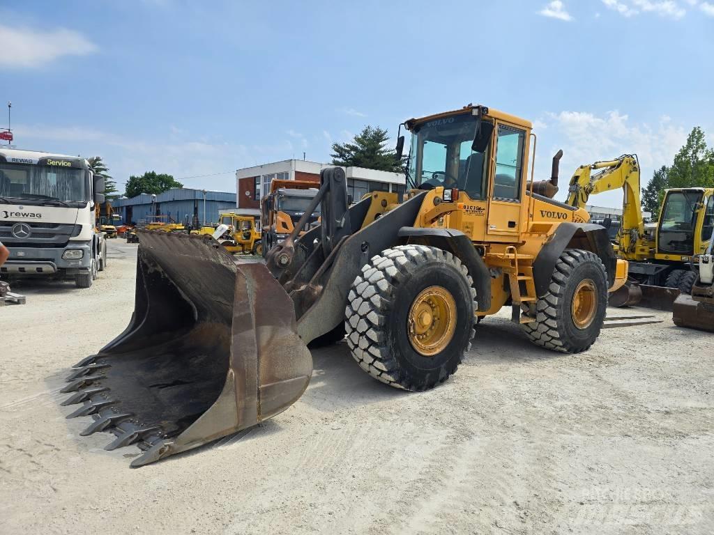 Volvo L 120 E Wielladers