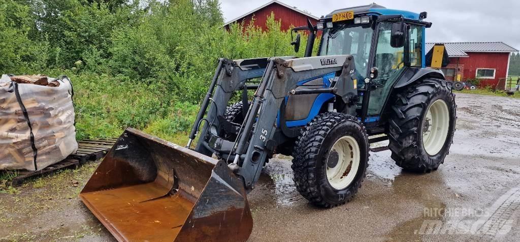 Valtra A85 Tractoren