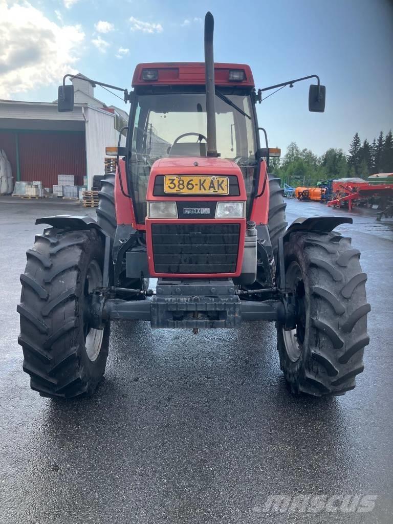 Case IH Maxxum 5130 Tractoren
