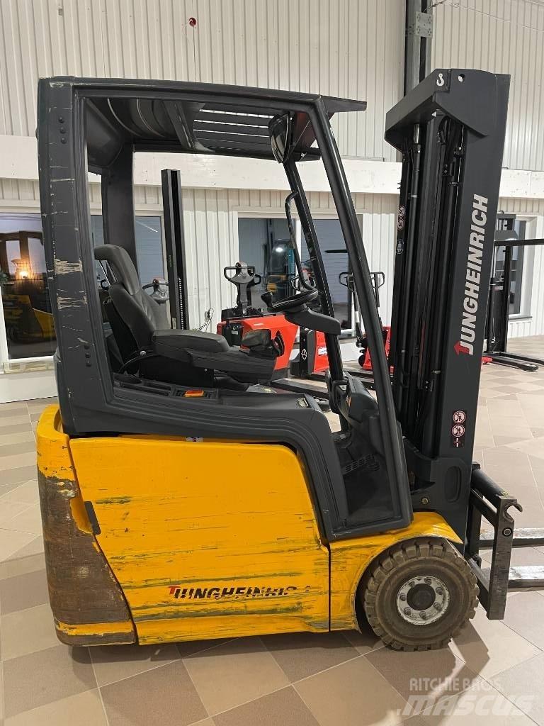 Jungheinrich EFG 213 Elektrische heftrucks