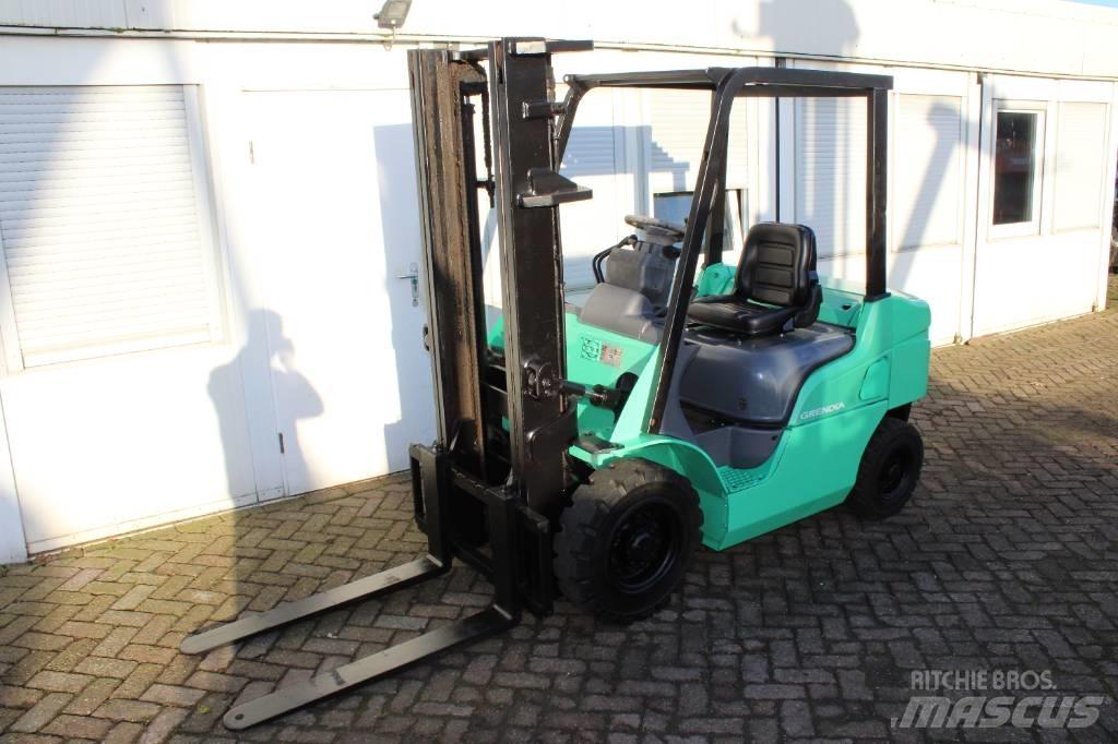 Mitsubishi FD25N Diesel heftrucks
