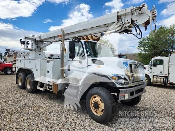 Altec D3060BTR Auto hoogwerkers