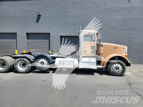 Peterbilt 367 Trekkers