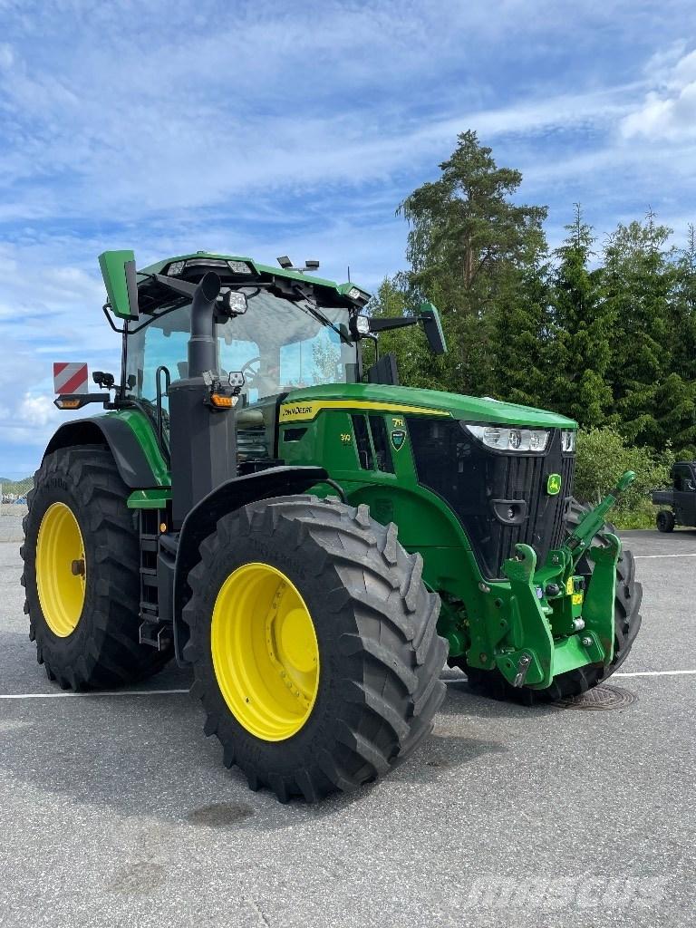 John Deere 7R 310 Tractoren