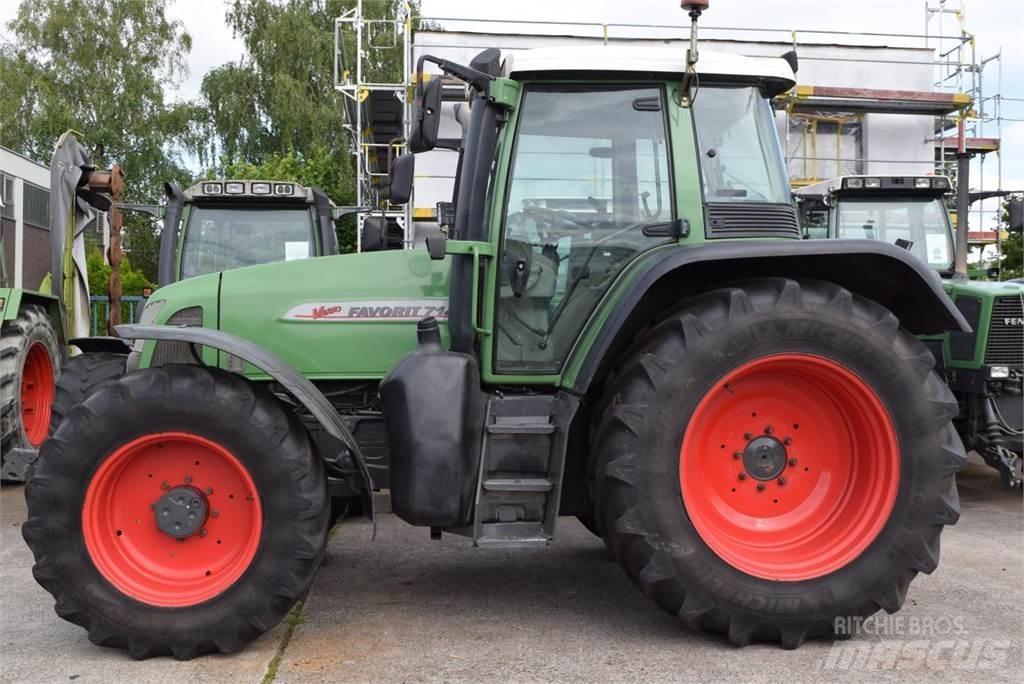 Fendt 714 Vario Tractoren