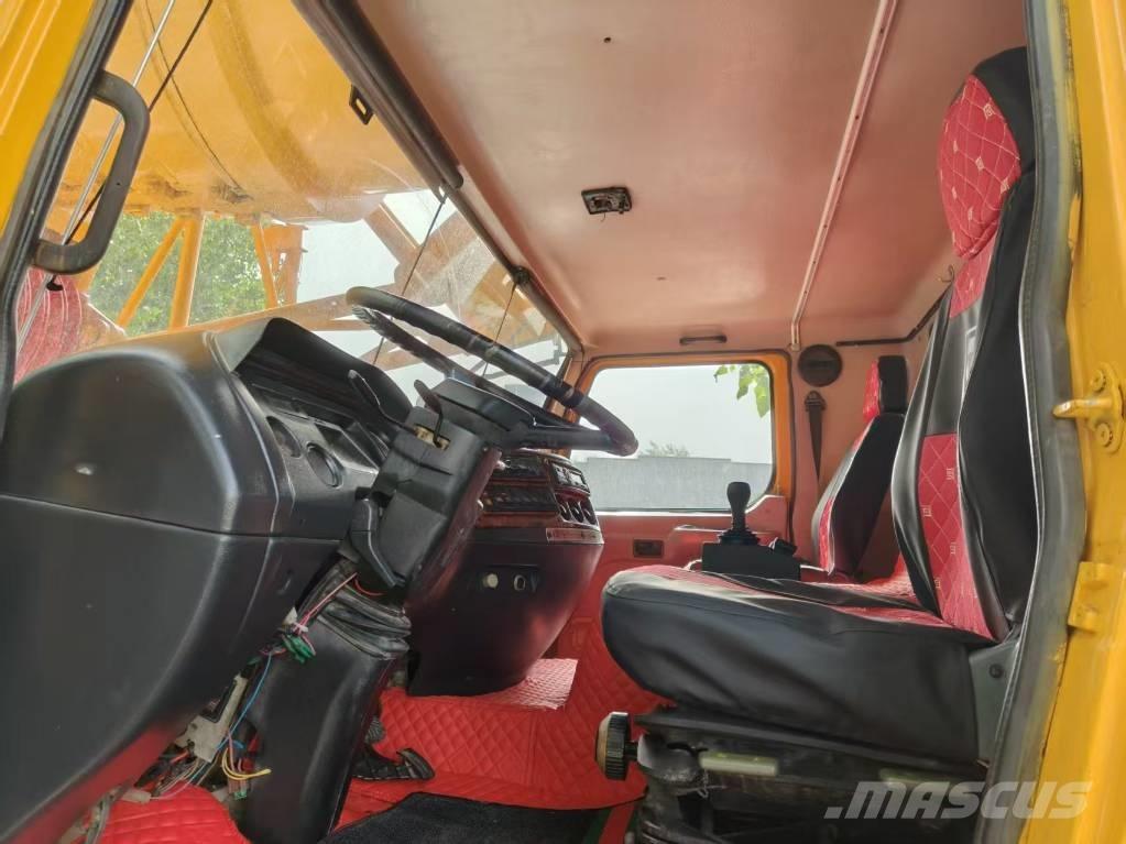 XCMG XCA 200 Kranen voor alle terreinen