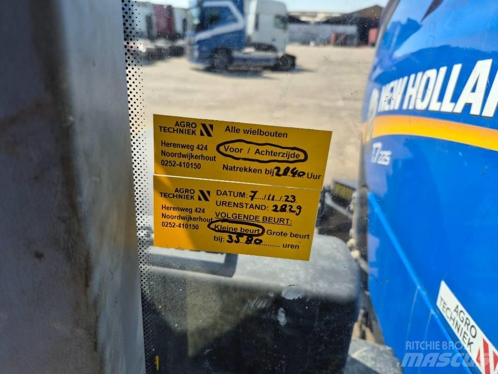 New Holland T7.225 Tractoren