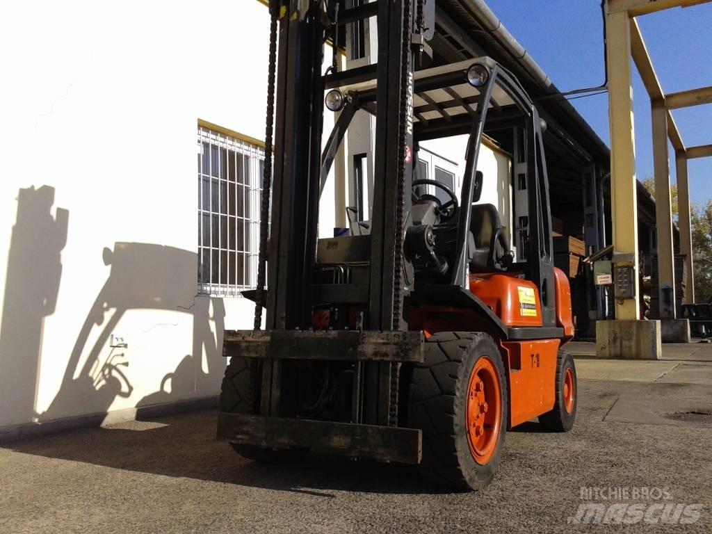 Nissan FGD09A30Q Diesel heftrucks