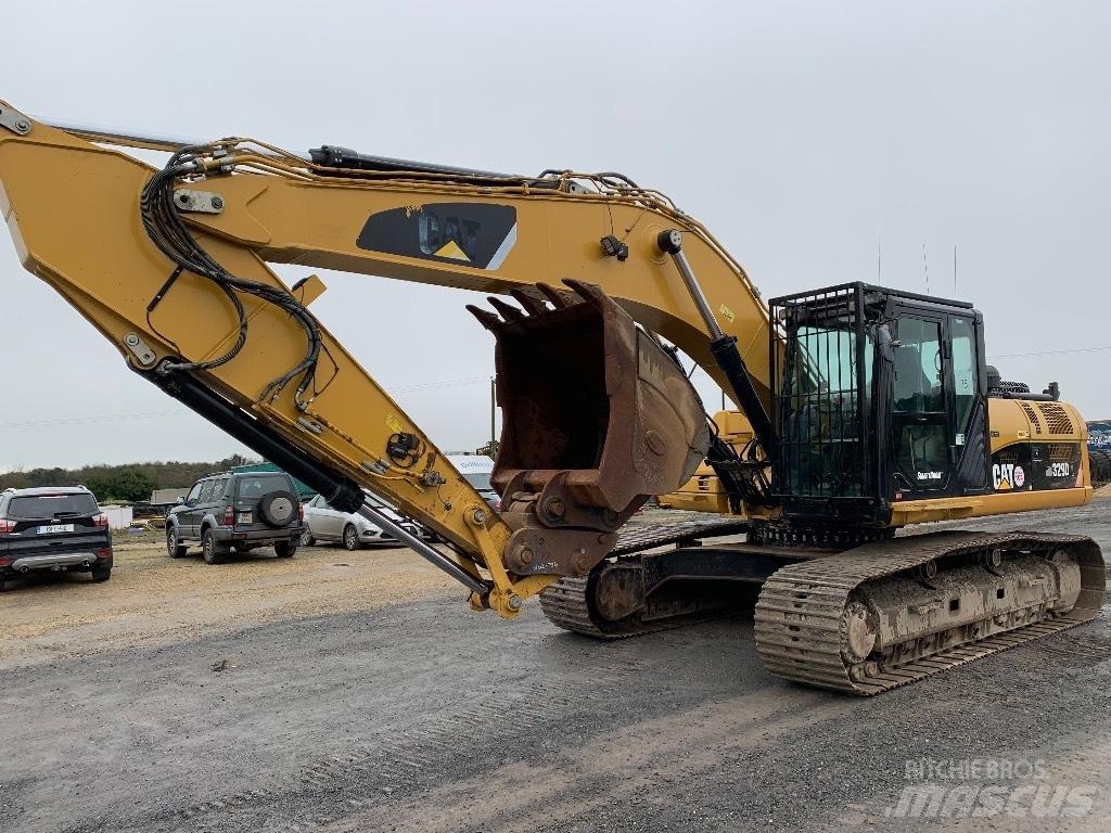 CAT 329 D Rupsgraafmachines