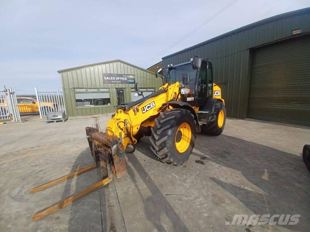 JCB TM 320 S Verreikers voor landbouw
