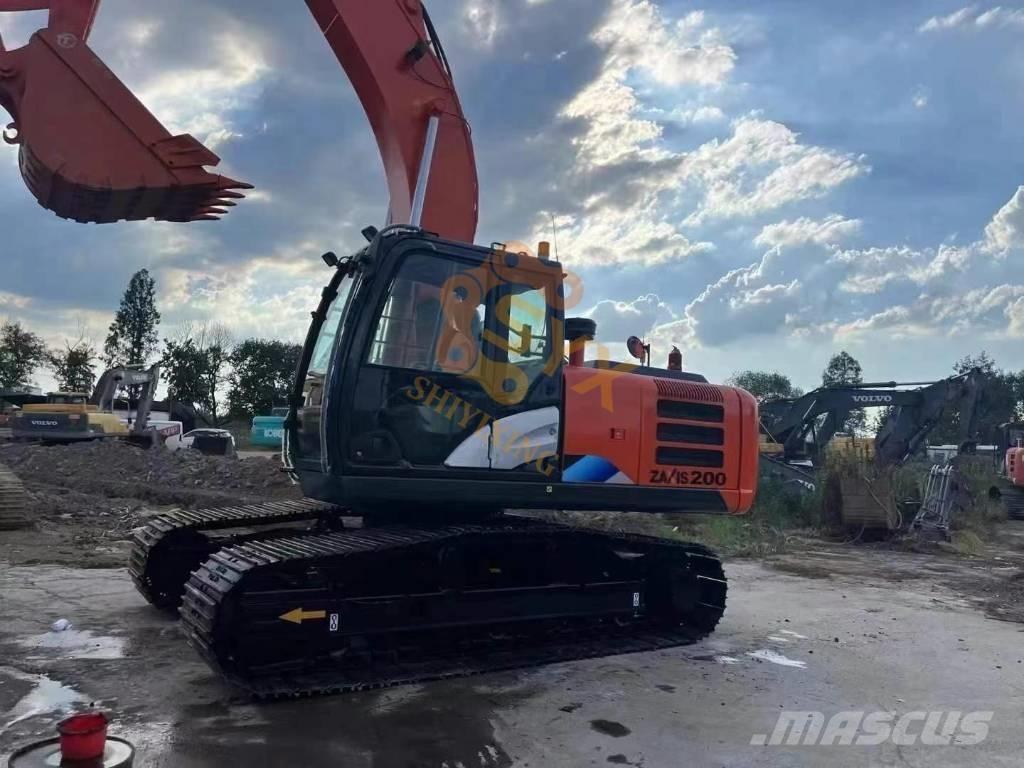 Hitachi ZX 200 Rupsgraafmachines