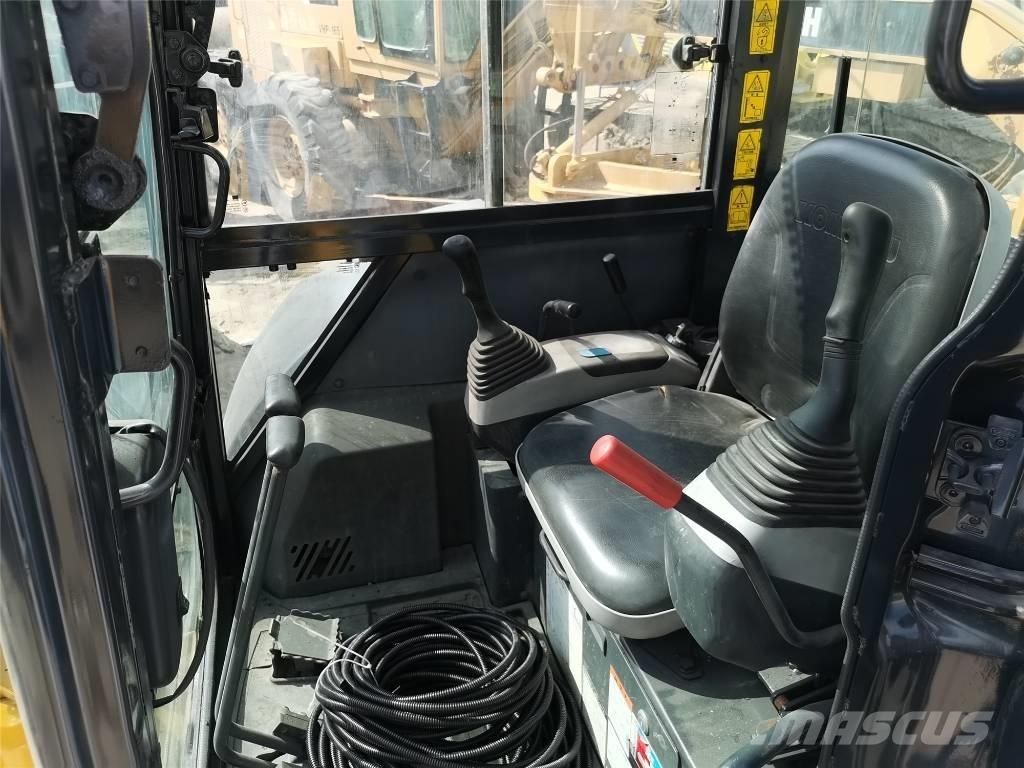 Komatsu PC35 Minigraafmachines < 7t