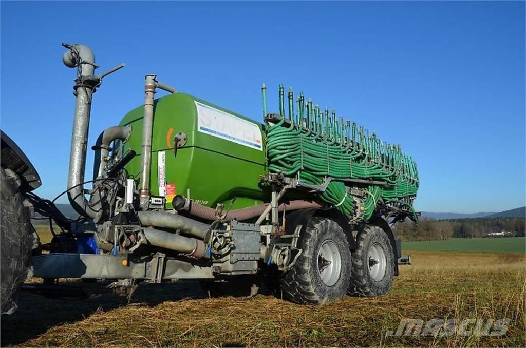  Stapel GFK 19PT Drijfmesttanks