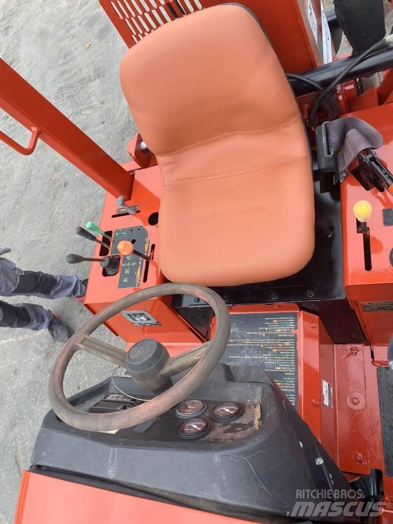 Ditch Witch RT45 Sleuvengravers