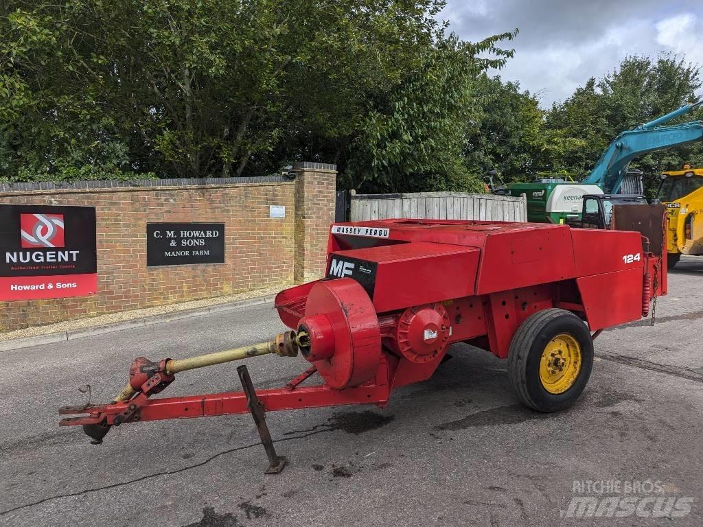 Massey Ferguson 124 Vierkante balenpers