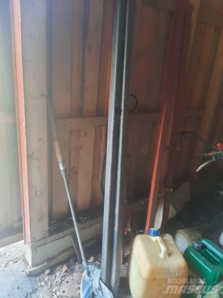 Tuhti Rehulaidat M90 Overige aanhangers
