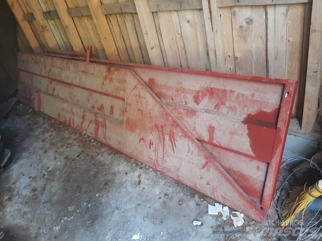 Tuhti Rehulaidat M90 Overige aanhangers