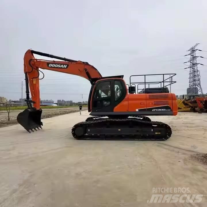 Doosan DX300LC Rupsgraafmachines