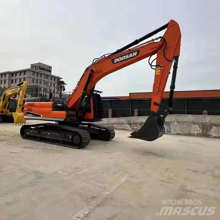 Doosan DX300LC Rupsgraafmachines