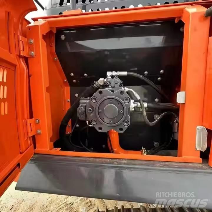 Doosan DX300LC Rupsgraafmachines