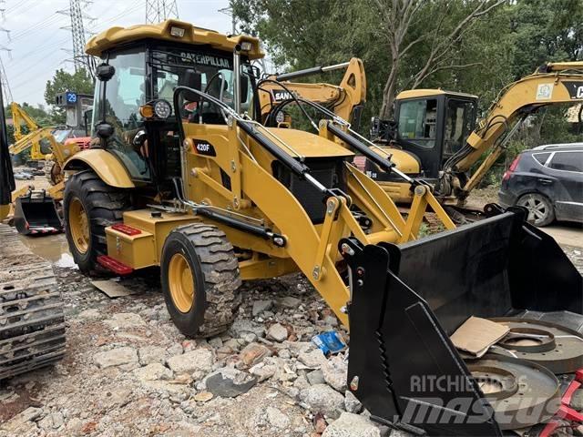 CAT 420 F Graaf-laadcombinaties
