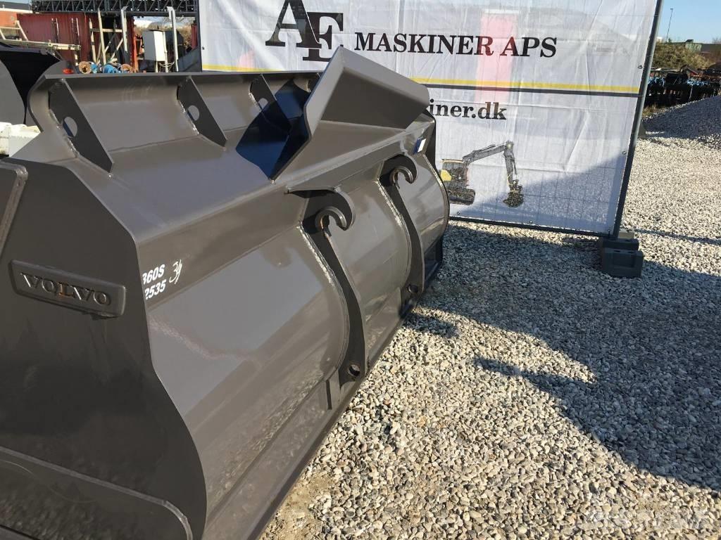 Volvo Læsseskovl Bakken