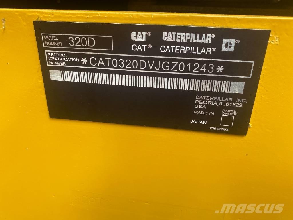 CAT 320 D Rupsgraafmachines