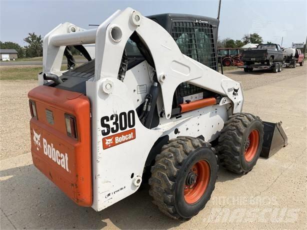 Bobcat S 300 Schrankladers