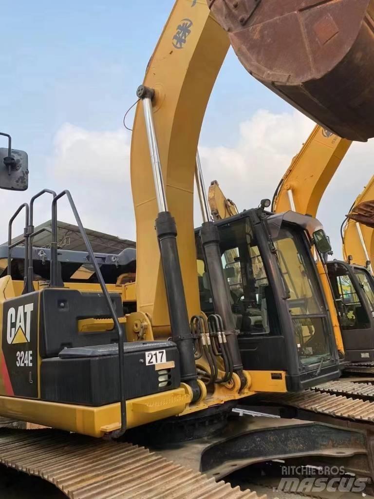 CAT 324 E Rupsgraafmachines