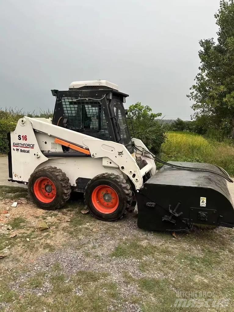 Bobcat S 16 Schrankladers