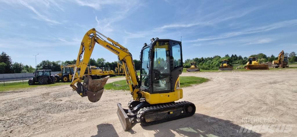 Komatsu PC 26 MR Minigraafmachines < 7t