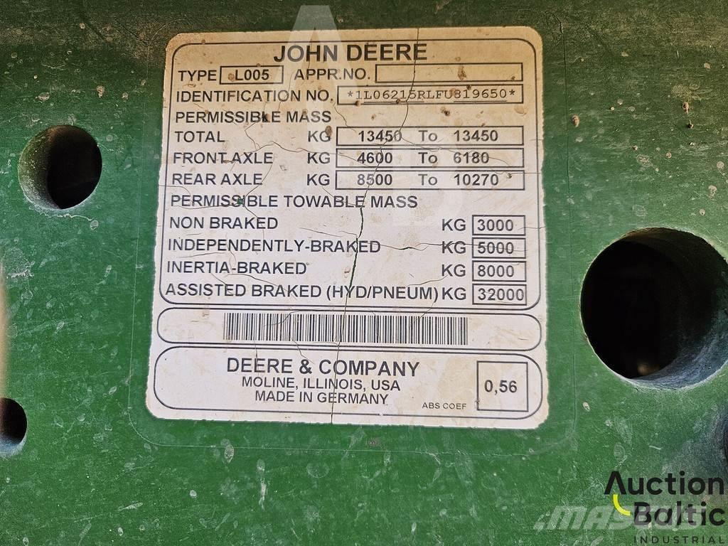 John Deere 6215 R Tractoren