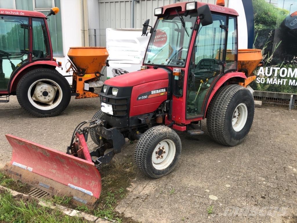 Shibaura ST 330 Compacttrekkers