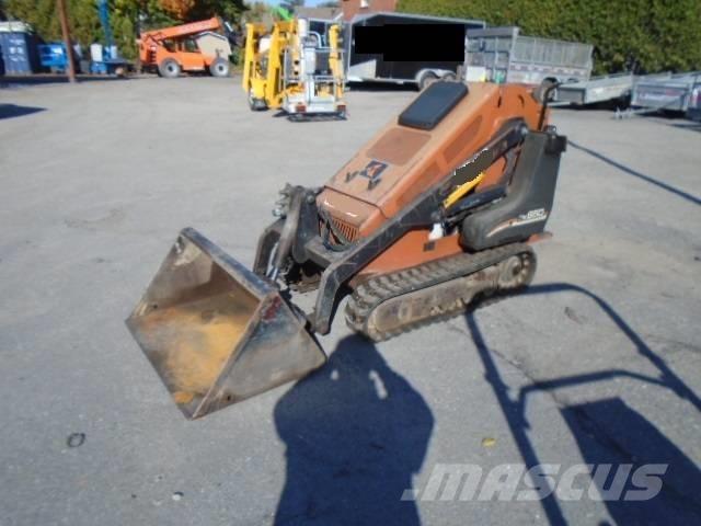 Ditch Witch SK 650 Schrankladers