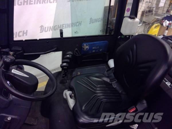 Jungheinrich TFG 320 LPG heftrucks