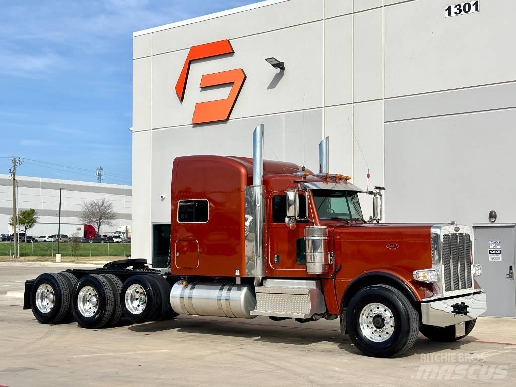 Peterbilt 389 Trekkers